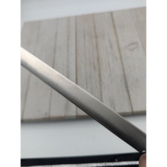 Vintage Household Stainless Slicing Bread Knife 7-3/4" Blade Wood Handle 12-1/4" - Picture 4 of 9